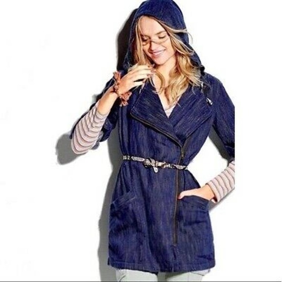 Cabi Medium Adventure Anorak Hooded Chambray Jacket Love Carol Collection GH - Picture 4 of 10